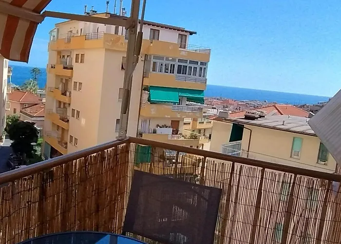 Nina With Sea View *